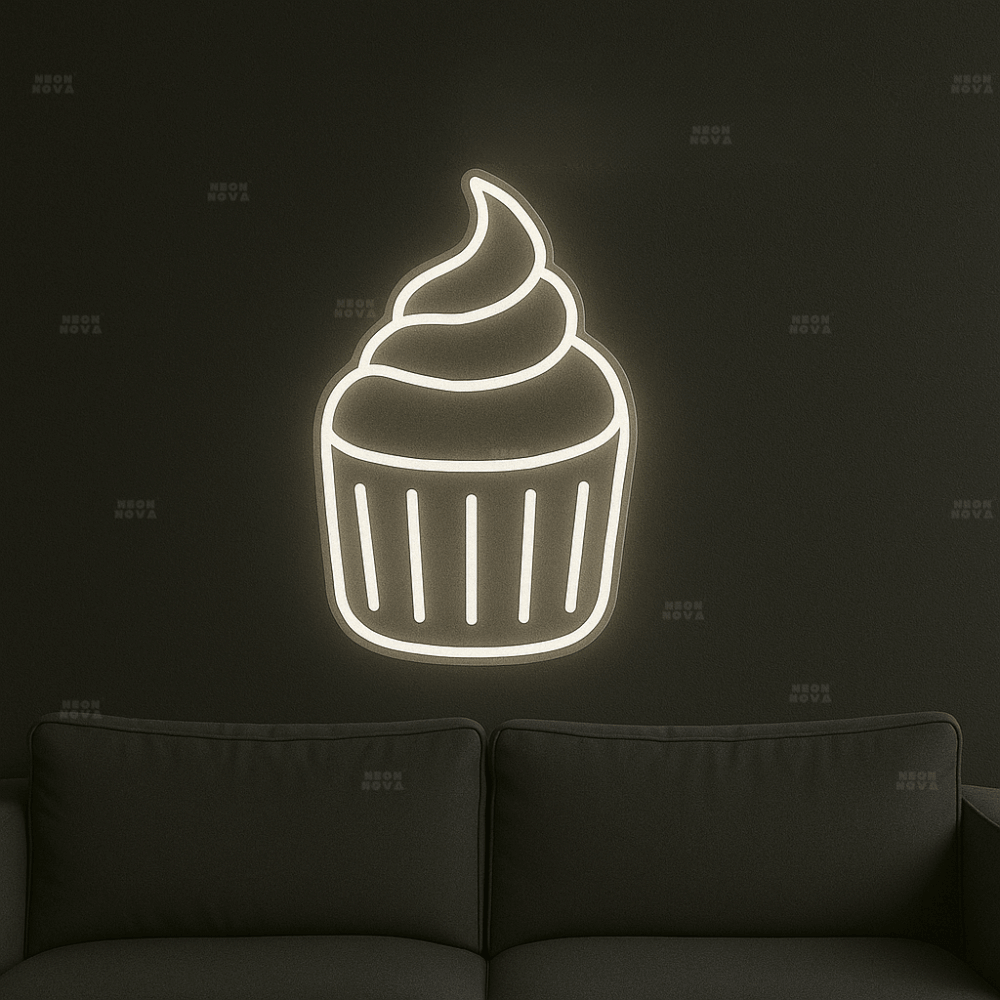 LED Neonschild "Cupcake" in Warmweiß an dunkler Wand montiert