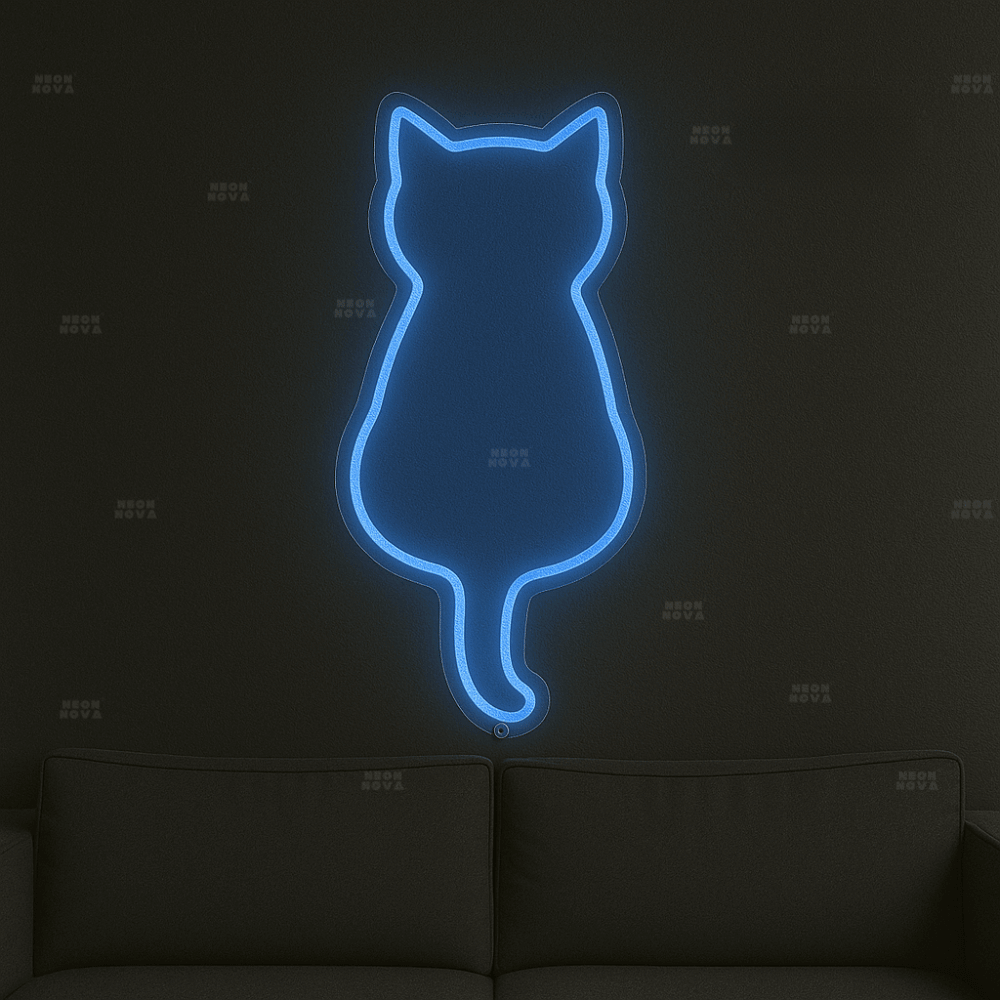 LED Neonschild "Katze" in Blau an dunkler Wand montiert