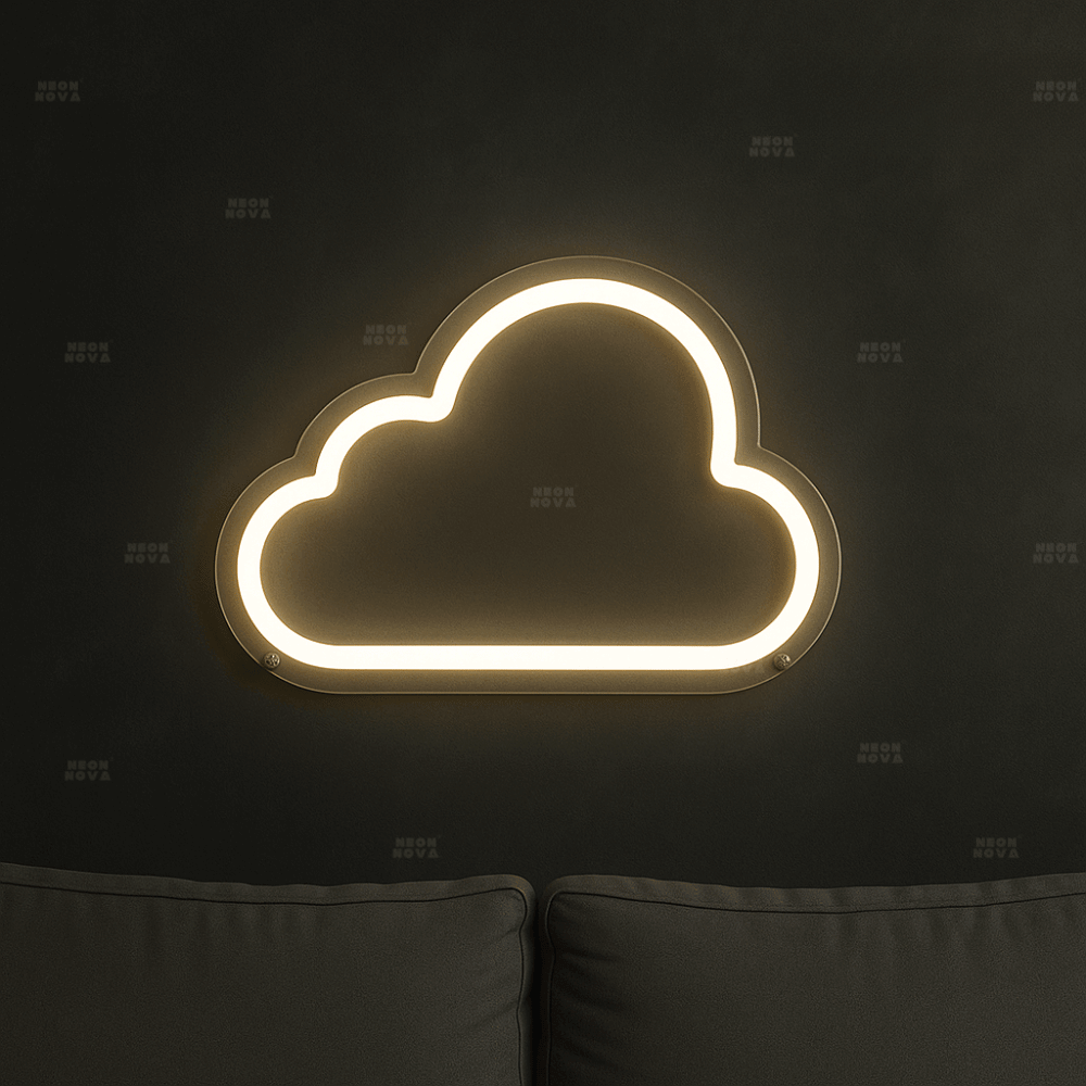 LED Neonschild Wolke in Warmweiss an dunkler Wand montiert