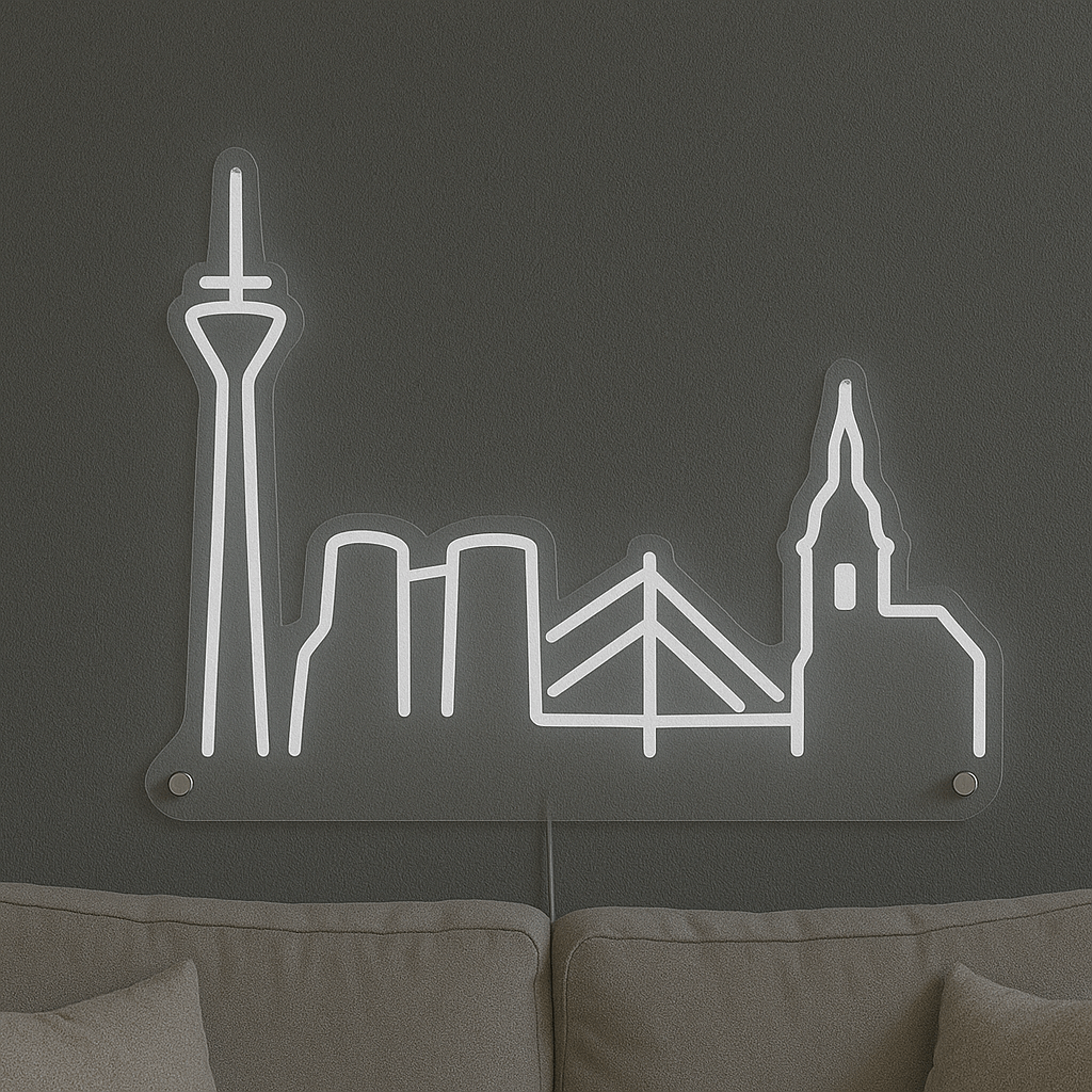 LED Neonschild "Düsseldorf Skyline" in Kaltweiß an dunkler Wand montiert